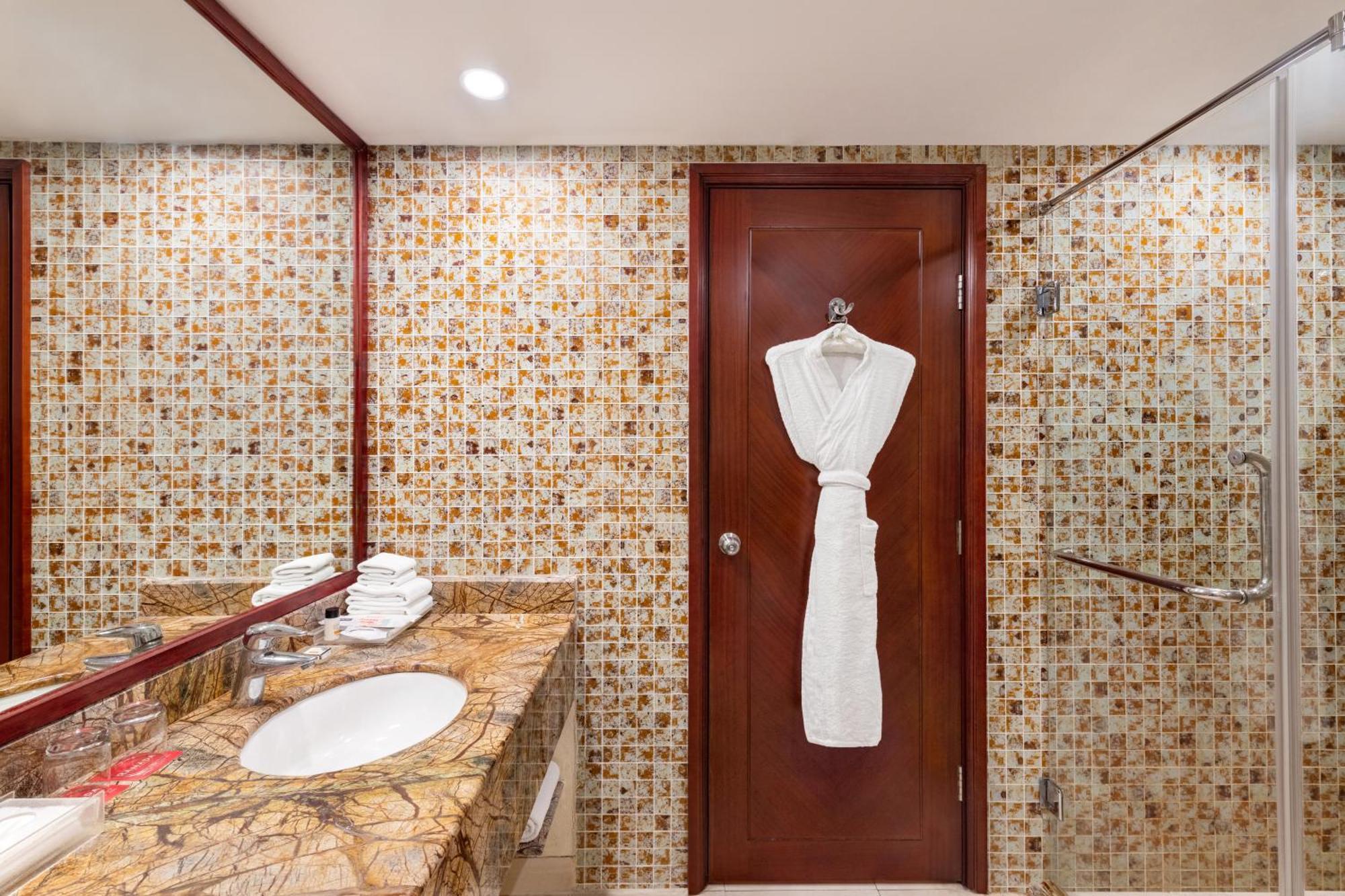 מלון Ramada By Wyndham Jaipur Jaisinghpura מראה חיצוני תמונה