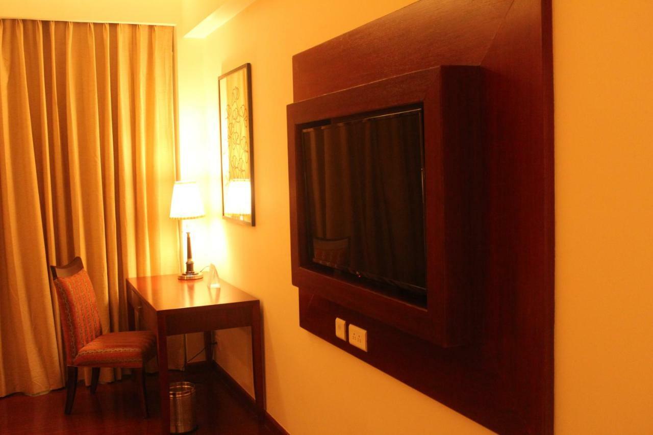 מלון Ramada By Wyndham Jaipur Jaisinghpura מראה חיצוני תמונה